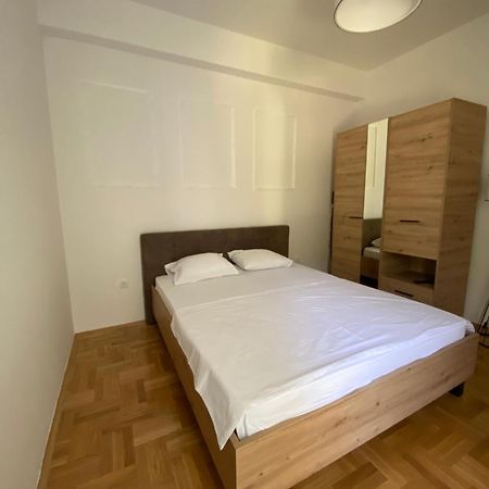 Apartman A&M Tivat Kültér fotó
